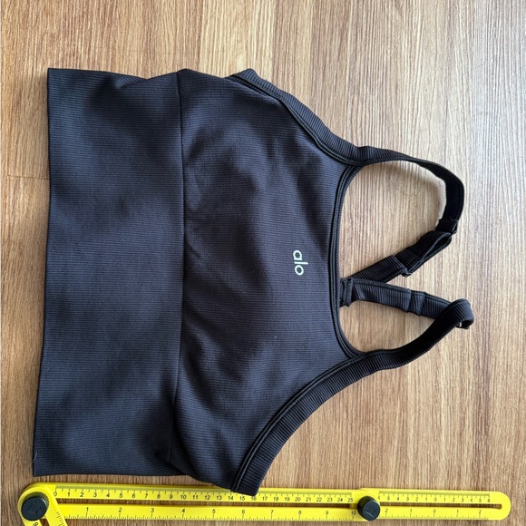 ALO Yoga Black Ribbed Sports Bra - Picture 5 of 6
